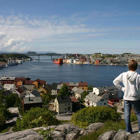 Thon Hotel Kristiansund Dış mekan fotoğraf