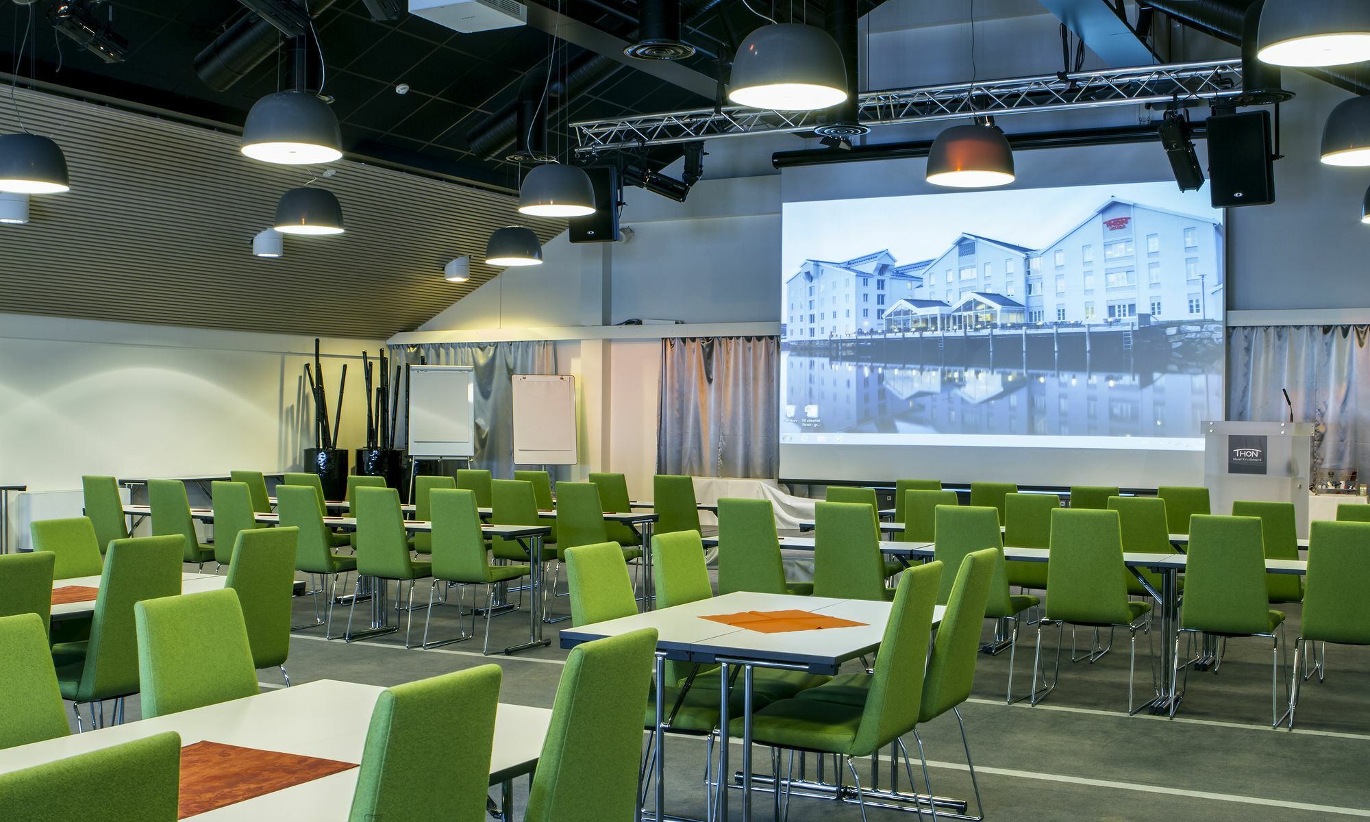 Thon Hotel Kristiansund Dış mekan fotoğraf